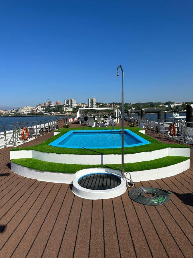 Douro Cruiser Hotel Вила Нова ди Гая Екстериор снимка