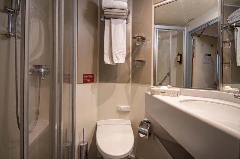 Douro Cruiser Hotel Вила Нова ди Гая Екстериор снимка